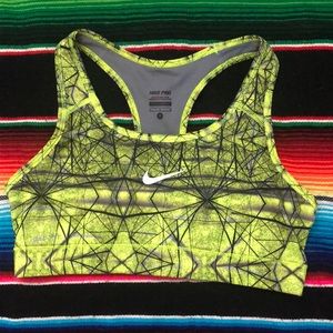 Nike Pro Sports Bra